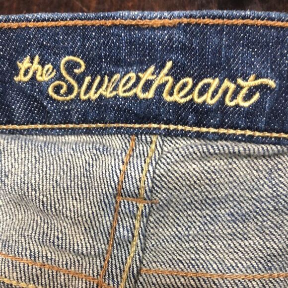 3for$20 distressed leg ends sweetheart jeans old navy size 1 junior - Picture 3 of 5